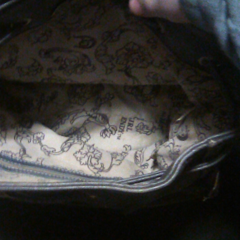 Purse - Picture 3 of 3